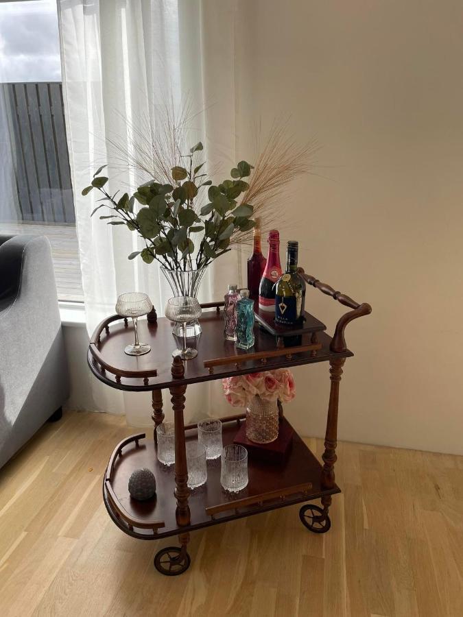 Spacious 3Br Condo Near Blue Lagoon 15M Airport 9M Njarthvik Eksteriør billede