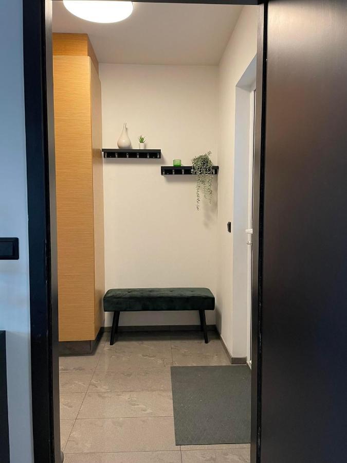 Spacious 3Br Condo Near Blue Lagoon 15M Airport 9M Njarthvik Eksteriør billede